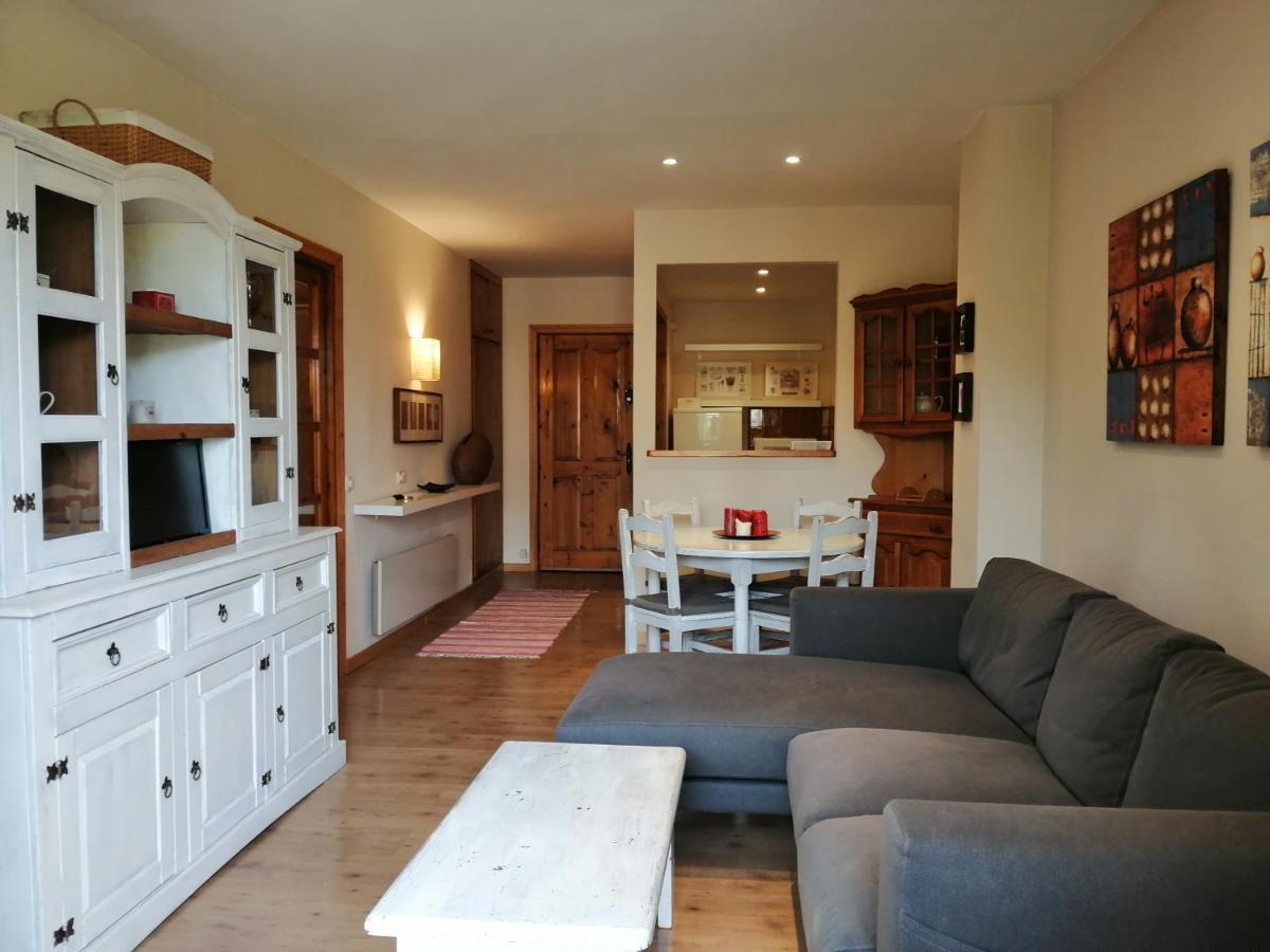 Apartamento Familiar Y Comodo Muntanyo 1 Pla de l'Ermita Esterno foto