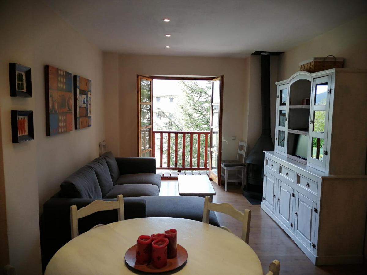Apartamento Familiar Y Comodo Muntanyo 1 Pla de l'Ermita Esterno foto