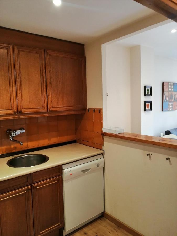 Apartamento Familiar Y Comodo Muntanyo 1 Pla de l'Ermita Esterno foto